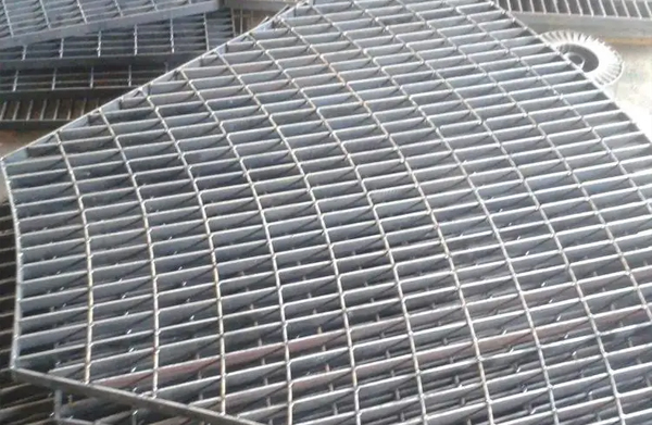 樓梯踏步板安裝步驟詳解